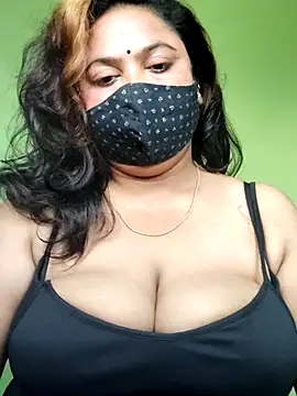 Snapshot of rani130 chatting on 11-23-25, 01:38 rani130 online show from 11-23-25, 01:38