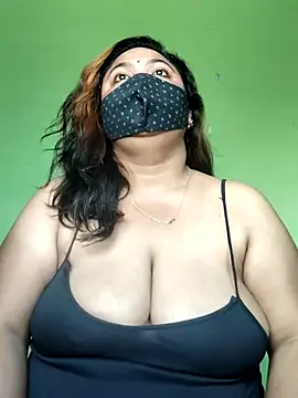 rani130 online show from 02-10-26, 01:53