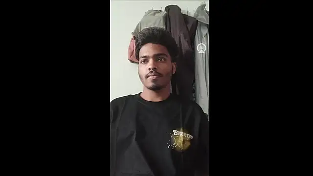 Snapshot of Harsh424242 chatting on 03-05-25, 09:27 Harsh424242 online show from 03-05-25, 09:27