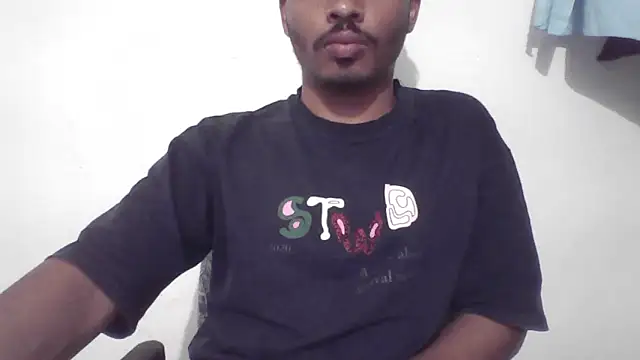 Snapshot of Harsh424242 chatting on 03-13-25, 05:28 Harsh424242 online show from 03-13-25, 05:28