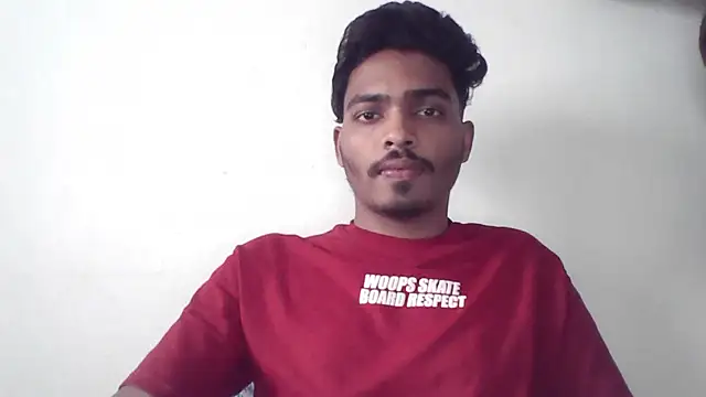 Snapshot of Harsh424242 chatting on 03-16-25, 12:11 Harsh424242 online show from 03-16-25, 12:11