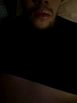 yaxxx03 online show from 10-08-25, 07:11