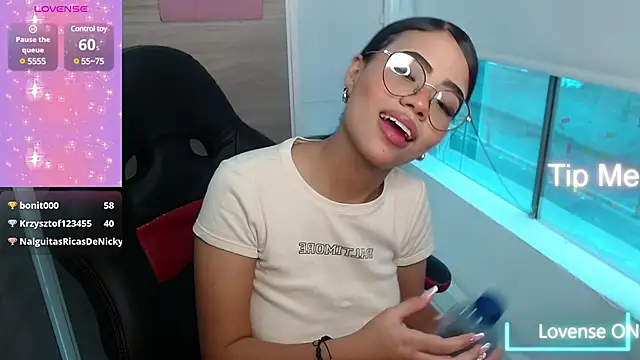 Sussan love01 online show from 03-05-25, 08:21