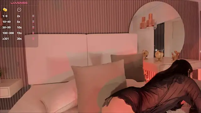 Snapshot of Giselle_royy chatting on 09-29-25, 08:13 Giselle royy online show from 09-29-25, 08:13