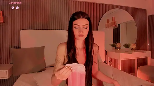 Snapshot of Giselle_royy chatting on 11-05-25, 05:02 Giselle royy online show from 11-05-25, 05:02