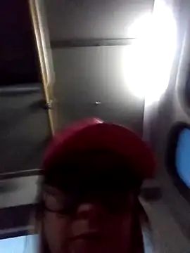 CandieGilson   online show from 09-22-25, 10:39