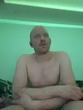 Snapshot of Krzysiekg123 chatting on 03-01-25, 05:20 Krzysiekg123 online show from 03-01-25, 05:20