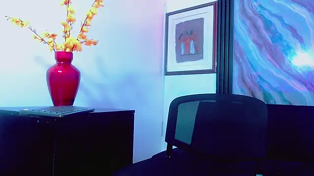 Snapshot of katha_Crawford chatting on 06-10-26, 07:35 katha Crawford online show from 06-10-26, 07:35