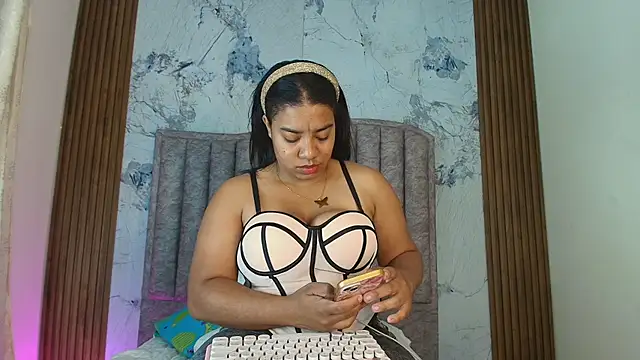 kendrakaramelo online show from 02-14-26, 05:10