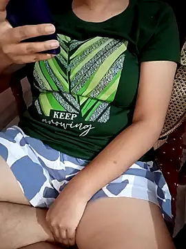 Snapshot of Mannat-222 chatting on 10-03-25, 01:41 Mannat-222 online show from 10-03-25, 01:41