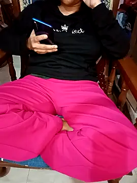 Snapshot of Mannat-222 chatting on 11-20-25, 06:18 Mannat-222 online show from 11-20-25, 06:18