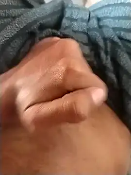 Snapshot of dreamboy3345 chatting on 11-12-25, 04:35 dreamboy3345 online show from 11-12-25, 04:35