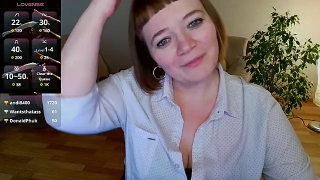 Snapshot of LizaMilfa chatting on 02-26-25, 01:52 LizaMilfa online show from 02-26-25, 01:52