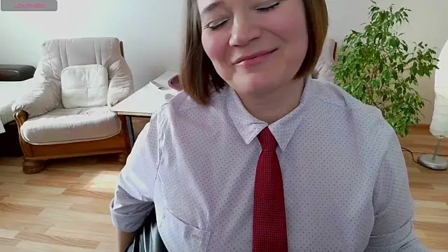 Snapshot of LizaMilfa chatting on 03-10-25, 09:10 LizaMilfa online show from 03-10-25, 09:10