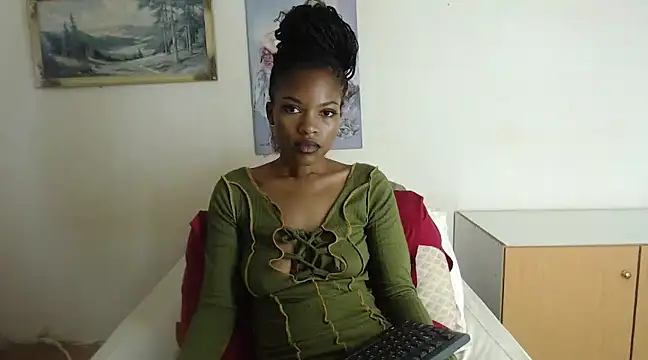 Snapshot of SATHIVA chatting on 02-27-25, 09:14 SATHIVA online show from 02-27-25, 09:14