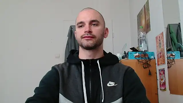 OskarBreno online show from 05-23-26, 07:13