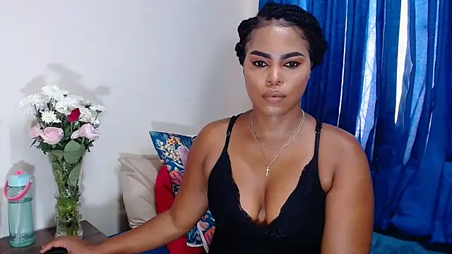 Snapshot of Sadehx chatting on 03-13-25, 10:36 Sadehx online show from 03-13-25, 10:36