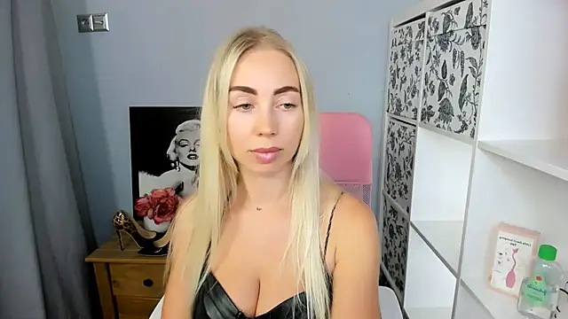MargaritaRose online show from 07-15-26, 02:33