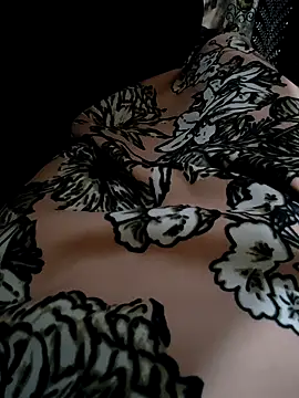 urrubybaby online show from 09-24-25, 11:13