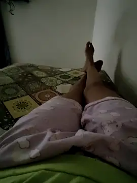 urrubybaby online show from 10-05-25, 06:23