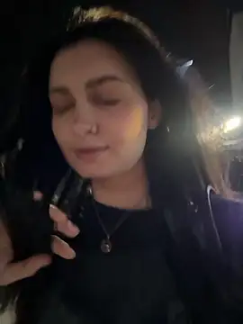 Snapshot of lunalovelee chatting on 09-18-25, 01:46 lunalovelee online show from 09-18-25, 01:46