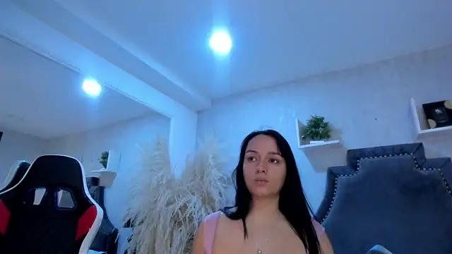 EmiliaRose  online show from 04-09-26, 09:20