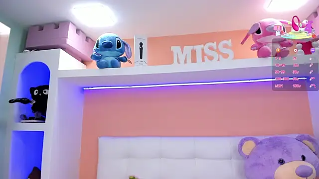miss   megan online show from 03-18-25, 05:52