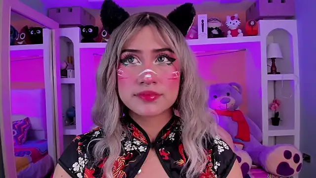 miss   megan online show from 04-25-26, 02:25