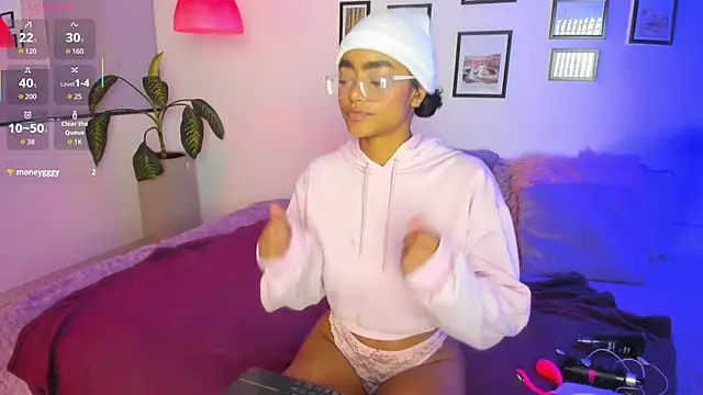 Alice simmons online show from 02-04-26, 07:42