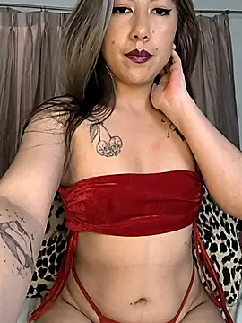 Tiff Doll online show from 10-06-25, 04:59