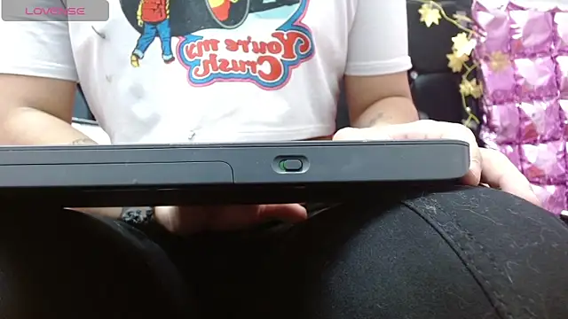 poisondost hot online show from 10-19-25, 02:18