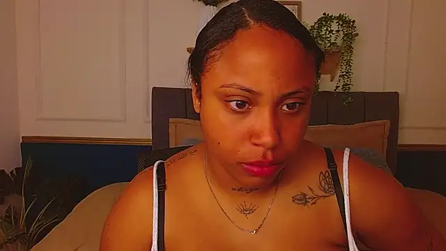 Snapshot of rebeka_kenye chatting on 12-04-25, 07:44 rebeka kenye online show from 12-04-25, 07:44