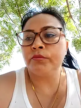 promiscuous-indecent-momm online show from 03-10-25, 07:07