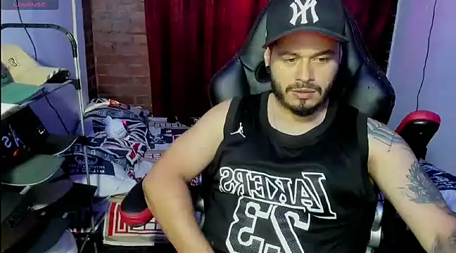 Snapshot of ragnar_lothbrok777 chatting on 02-18-25, 07:43 ragnar lothbrok777 online show from 02-18-25, 07:43