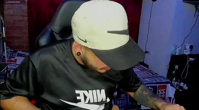 Snapshot of ragnar_lothbrok777 chatting on 02-19-25, 05:05 ragnar lothbrok777 online show from 02-19-25, 05:05