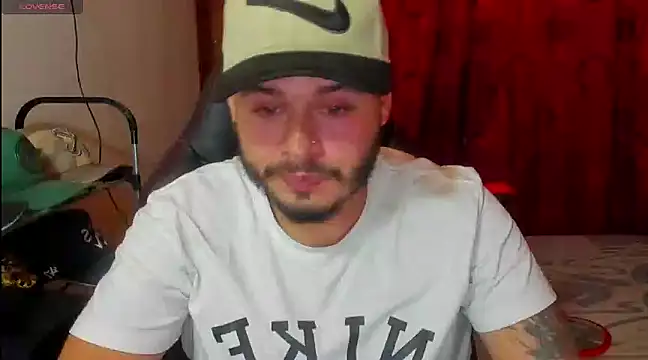 Snapshot of ragnar_lothbrok777 chatting on 03-11-25, 01:48 ragnar lothbrok777 online show from 03-11-25, 01:48