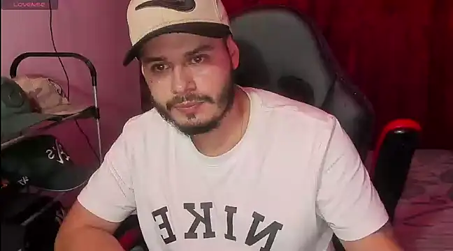 Snapshot of ragnar_lothbrok777 chatting on 03-11-25, 07:58 ragnar lothbrok777 online show from 03-11-25, 07:58