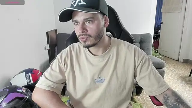 Snapshot of ragnar_lothbrok777 chatting on 09-13-25, 07:13 ragnar lothbrok777 online show from 09-13-25, 07:13