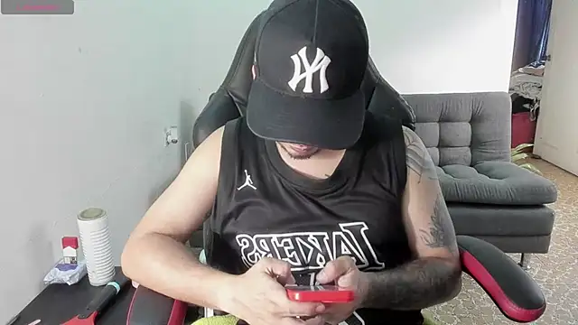 Snapshot of ragnar_lothbrok777 chatting on 09-25-25, 08:56 ragnar lothbrok777 online show from 09-25-25, 08:56