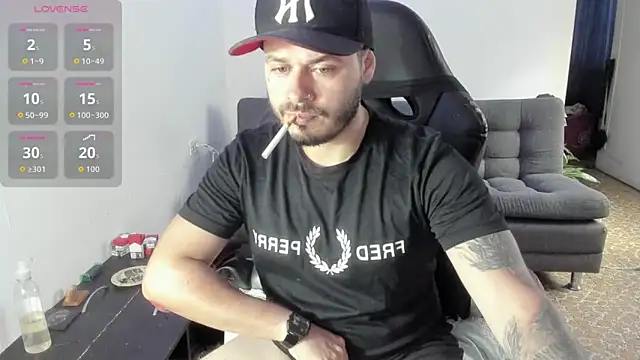 Snapshot of ragnar_lothbrok777 chatting on 10-20-25, 09:15 ragnar lothbrok777 online show from 10-20-25, 09:15