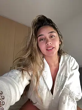 Hornyholly   online show from 03-22-26, 10:24