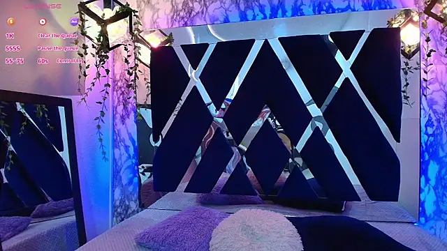 Snapshot of charlotte_bluee chatting on 09-29-25, 06:57 charlotte bluee online show from 09-29-25, 06:57