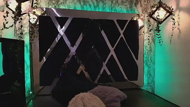 Snapshot of charlotte_bluee chatting on 10-02-25, 06:59 charlotte bluee online show from 10-02-25, 06:59