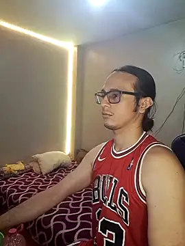 cholitohermoso online show from 02-17-25, 01:04