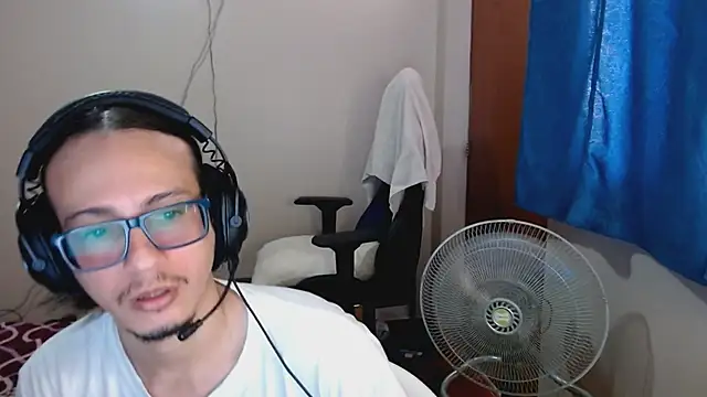 cholitohermoso online show from 03-04-25, 03:48