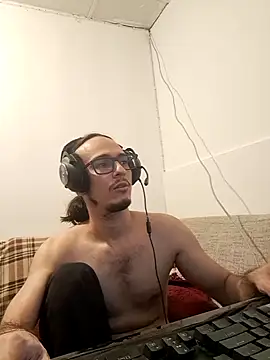 cholitohermoso online show from 04-06-26, 05:36