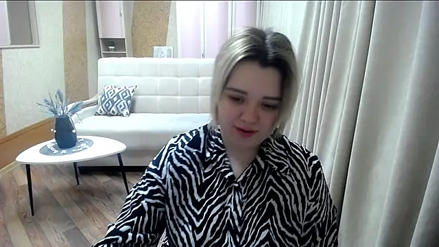 Snapshot of Finna_39 chatting on 02-25-25, 06:20 Finna 39 online show from 02-25-25, 06:20