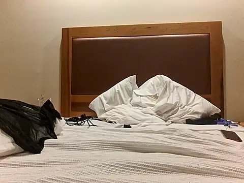 Iscariot19 online show from 03-15-25, 06:25