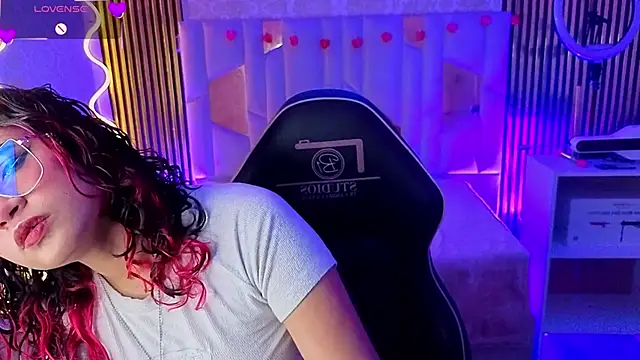 kristen tay online show from 03-27-26, 03:12