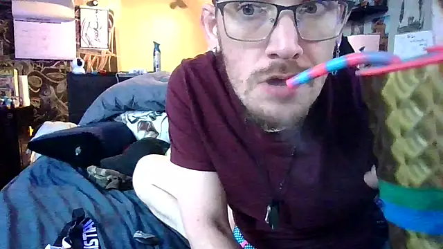 Sk00byJaXxX212 online show from 09-10-25, 10:32